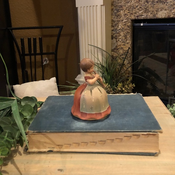 Reuge Anri Italy girl figurine with flute music box 1969 - Picture 4 of 11